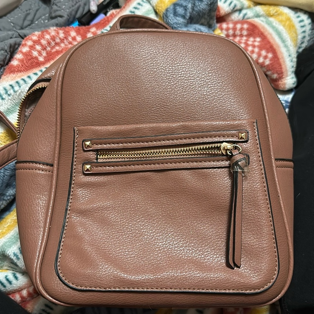 BACKPACK